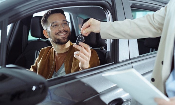 Qué pasa con tu seguro de coche si vendes el vehículo o lo das de baja temporal 1 Qué pasa con tu seguro de coche si vendes el vehículo o lo das de baja temporal