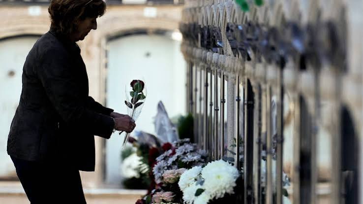 Qué incluye un servicio funerario completo en los seguros de decesos tradicionales 1 Qué incluye un servicio funerario completo en los seguros de decesos tradicionales