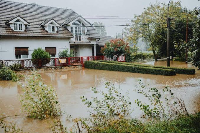Seguro de hogar para viviendas en zonas inundables o de alto riesgo sísmico 1 Seguro de hogar para viviendas en zonas inundables o de alto riesgo sísmico