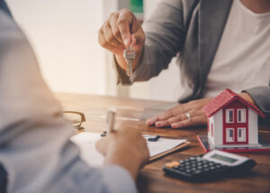 Cómo reclamar a una compañía de seguros tras un siniestro grave en la vivienda 2 Cómo reclamar a una compañía de seguros tras un siniestro grave en la vivienda